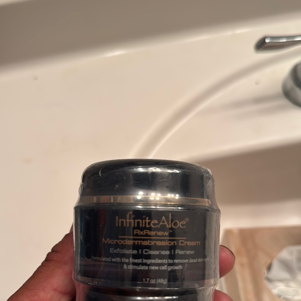 InfiniteAloe Microdermabrasion Cream